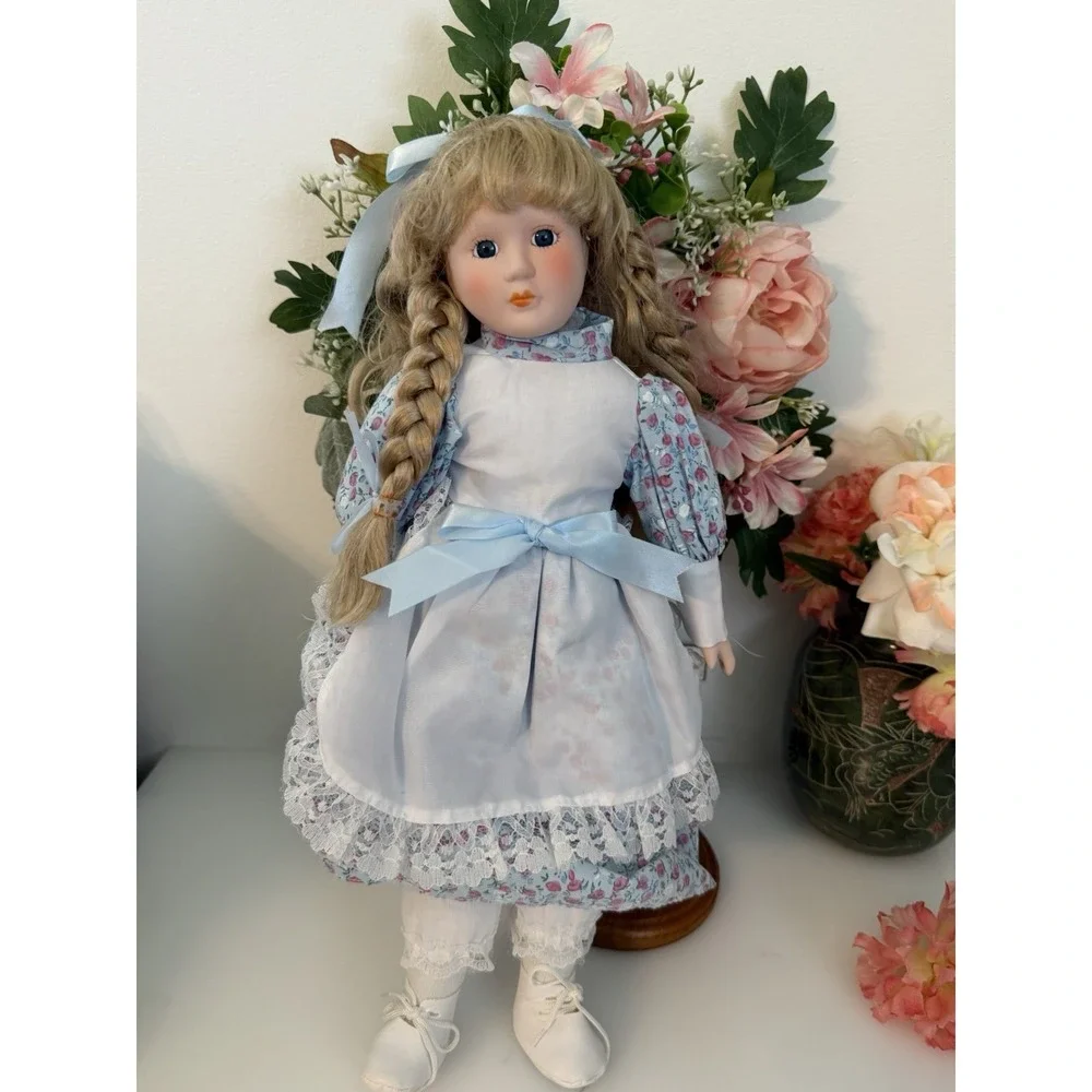 Porcelain Doll Blond Braids Hair Floral Print & White Lace Dress 16